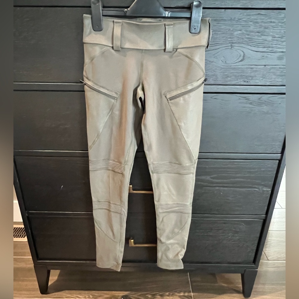 Olive green xs activewear pants